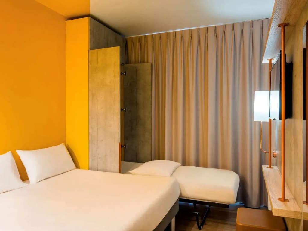 ibis budget Mâcon Crêches - Photo 5