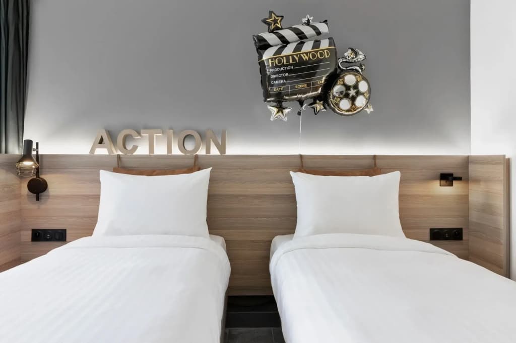 Moxy La Ciotat - Photo 5