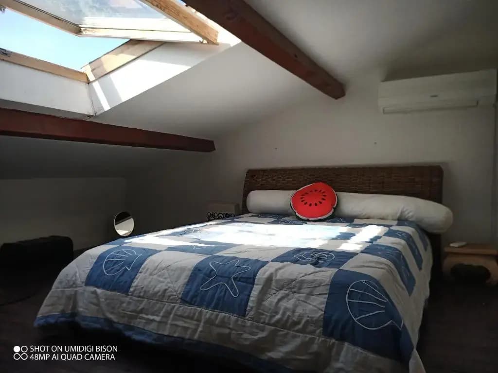 Haut de villa en duplex T2 avec terrasse vue rade - Photo 2