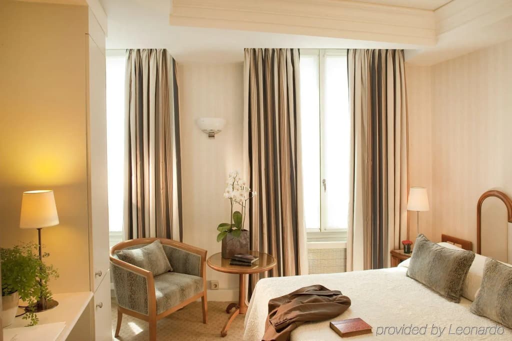 Hôtel de l'Arcade - Photo 5