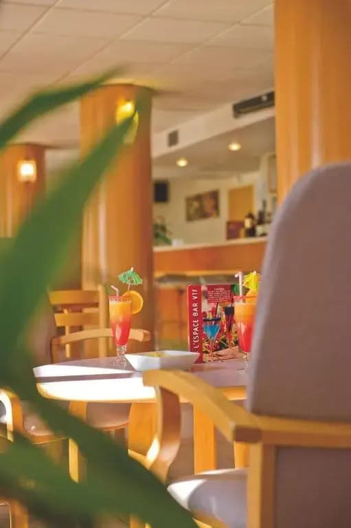 Le Grand Hotel - Miniature 6