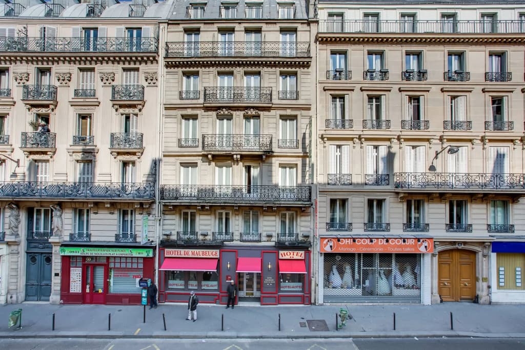 Alfred Hotels Paris Gare du Nord - Photo 1