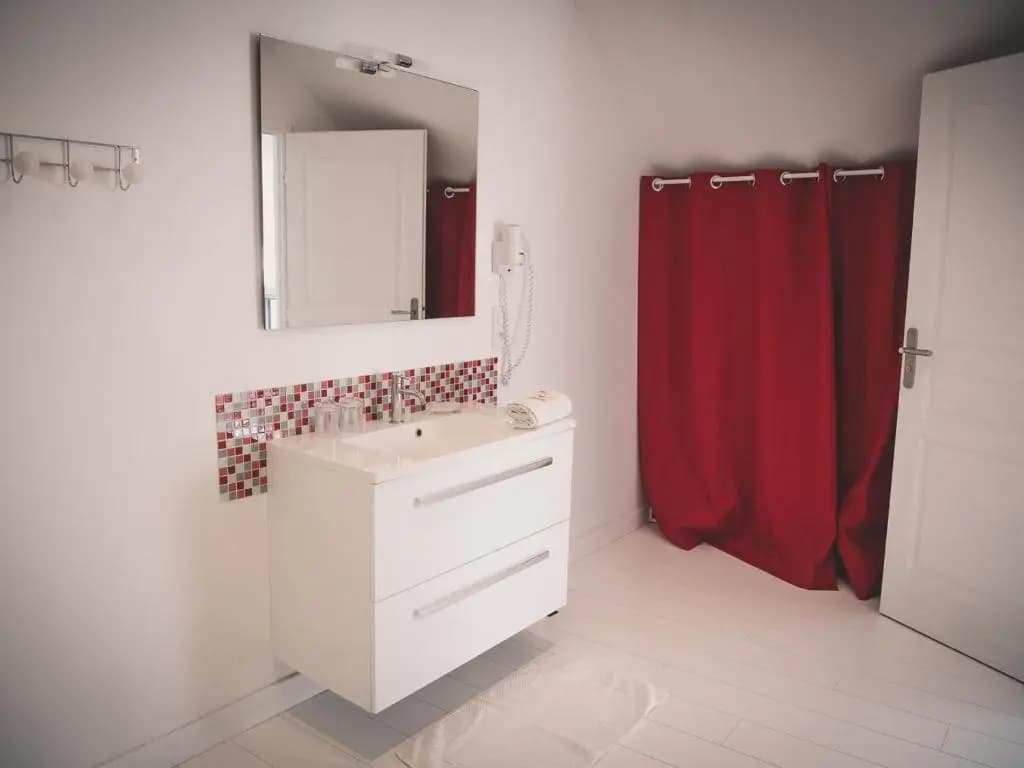 La Pomme Rouge - Miniature 7