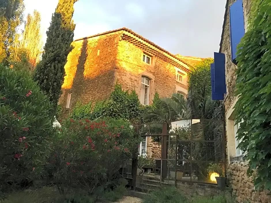 Les Aiguières en Provence - Photo 1