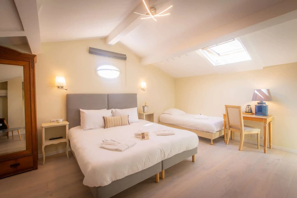 Hotel Les Armoiries - Miniature 6