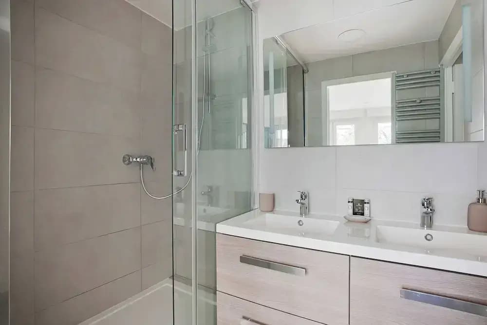 Magnificent Apartment in Les Halles - Miniature 8