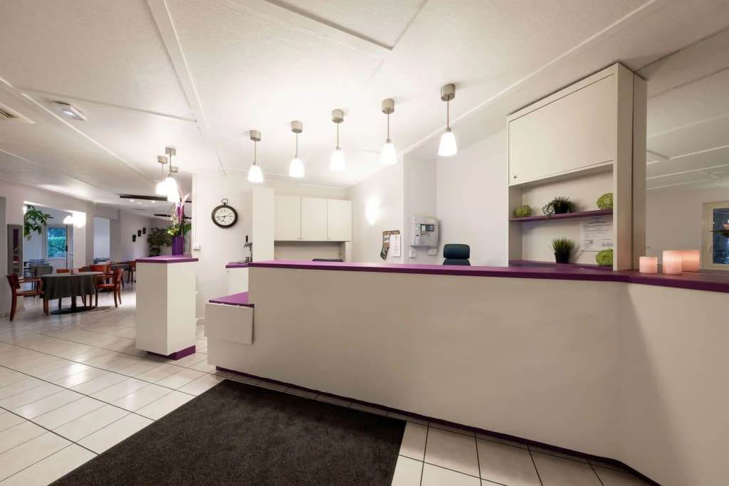 Comfort Hotel Grenoble Meylan - Photo 1