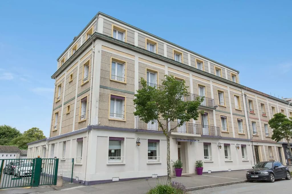 BRIT HOTEL CONFORT CLERIA LORIENT Centre - Photo 1