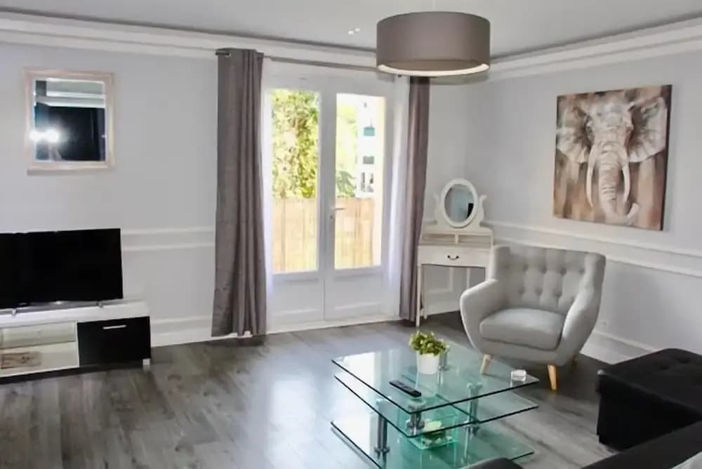 Cannes Luxury Residence Rentals - Miniature 8