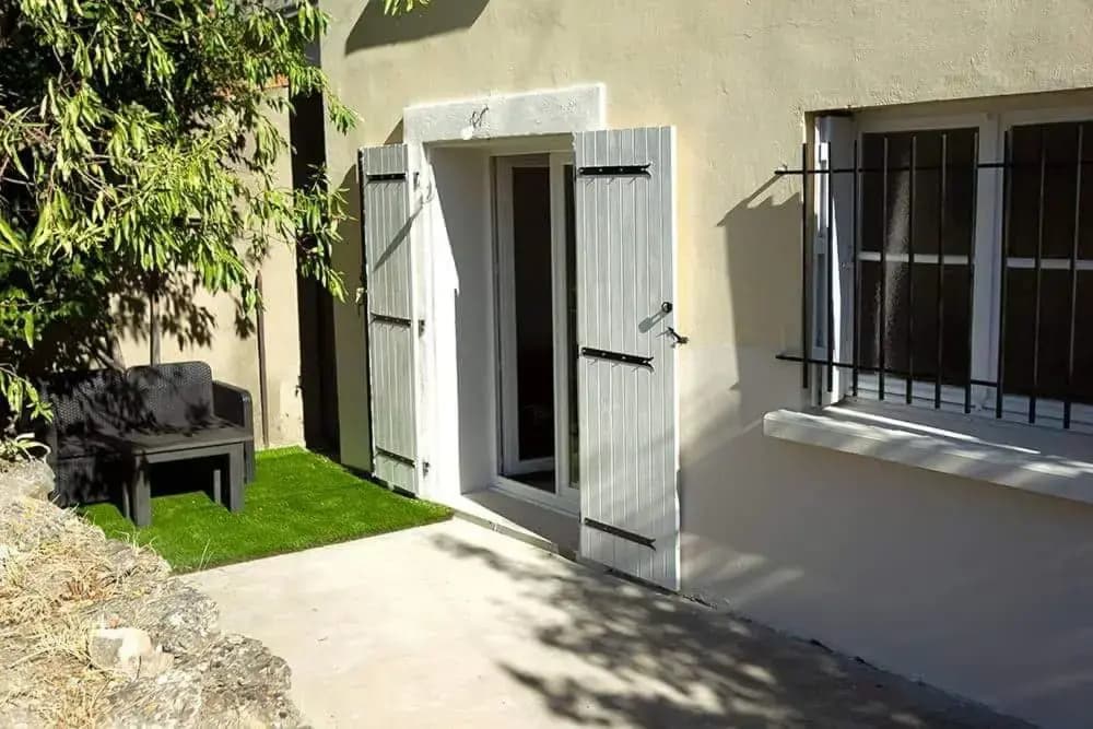 Appartement Arles 35 m2 - Photo 3