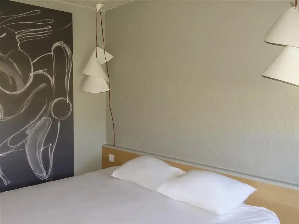 ibis Moulins Sud - Miniature 6