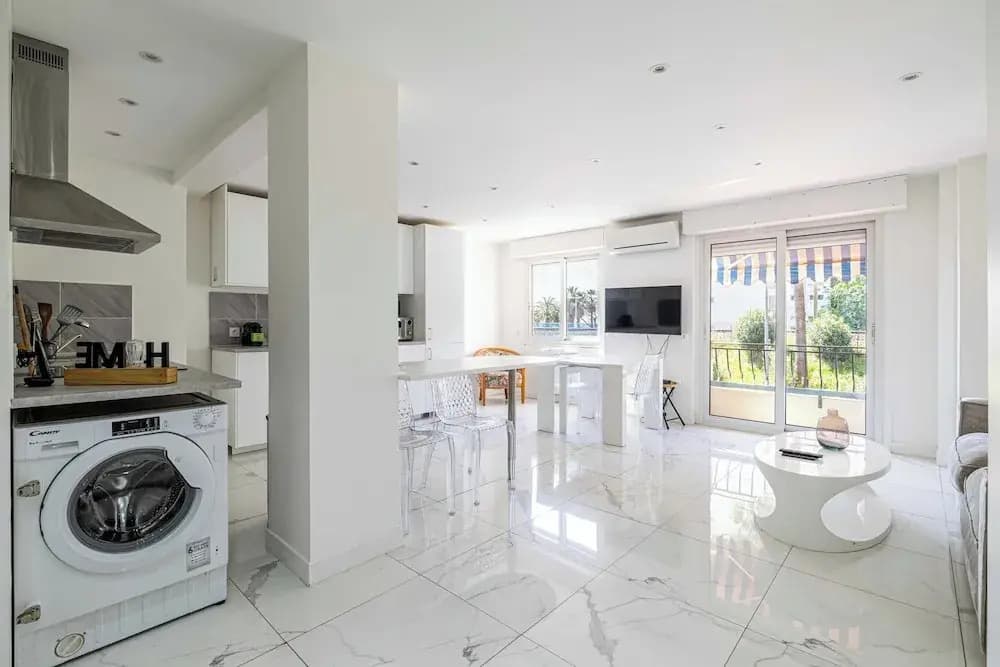 Modern and Cosy Studio- AC- 4P- Cannes - Photo 5
