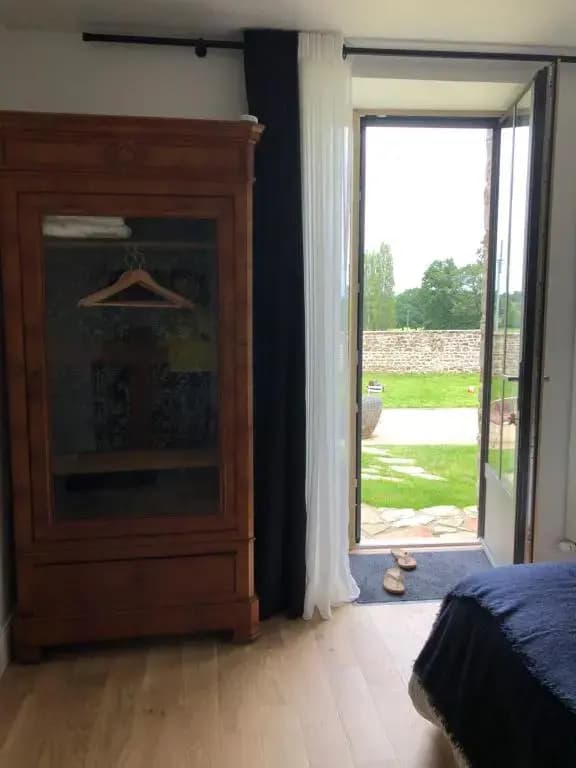 Chambre indépendante au Manoir de la Célinais côté jardin - Photo 5