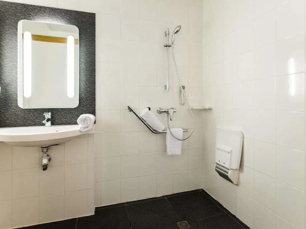 ibis Paris Issy Les Moulineaux Val de Seine - Miniature 8