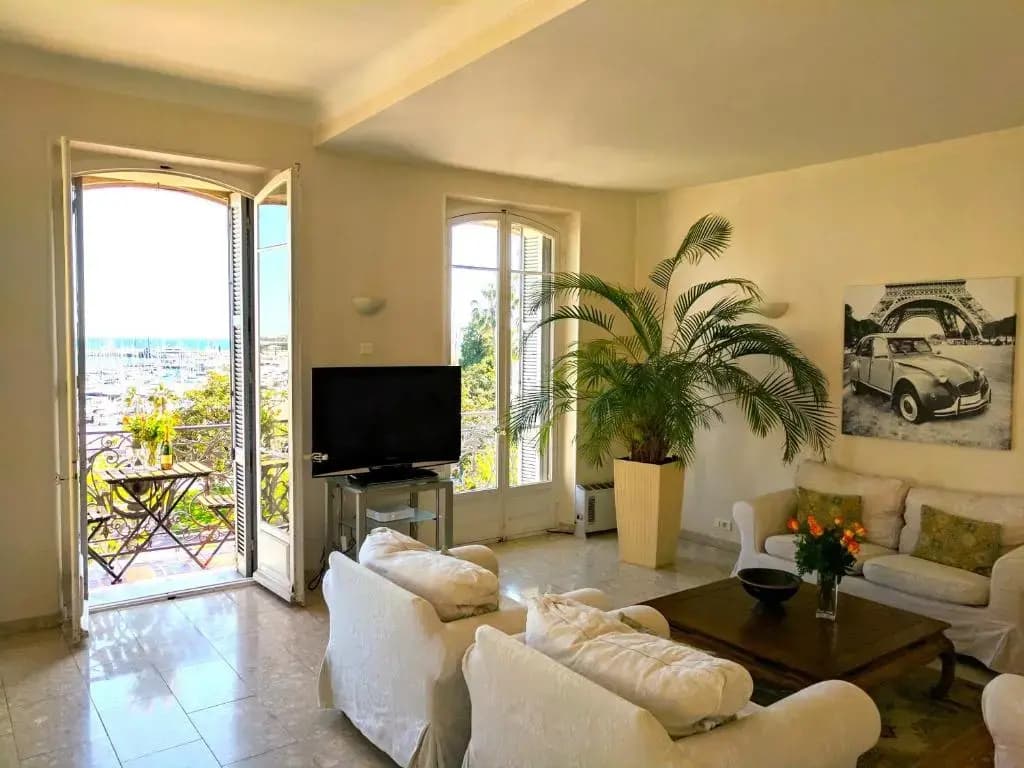 Citilet Louis Blanc 1,2,3 - Three gorgeous, open-plan apartments - Photo 2