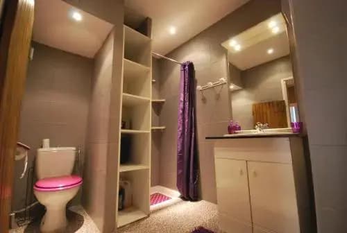 Appartement une chambre proche mer - Miniature 7