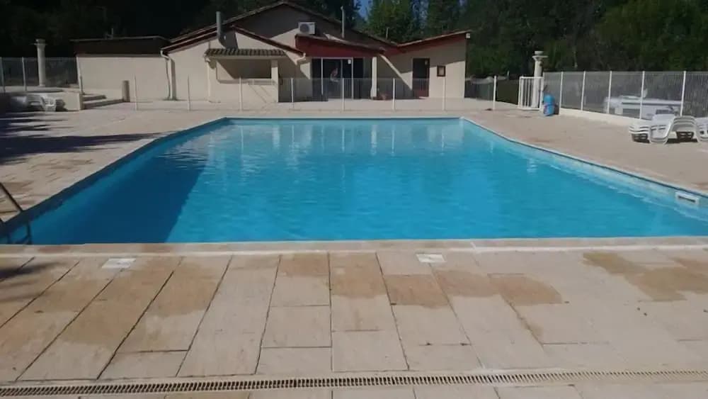 Camping les Bo-Bains - Photo 4