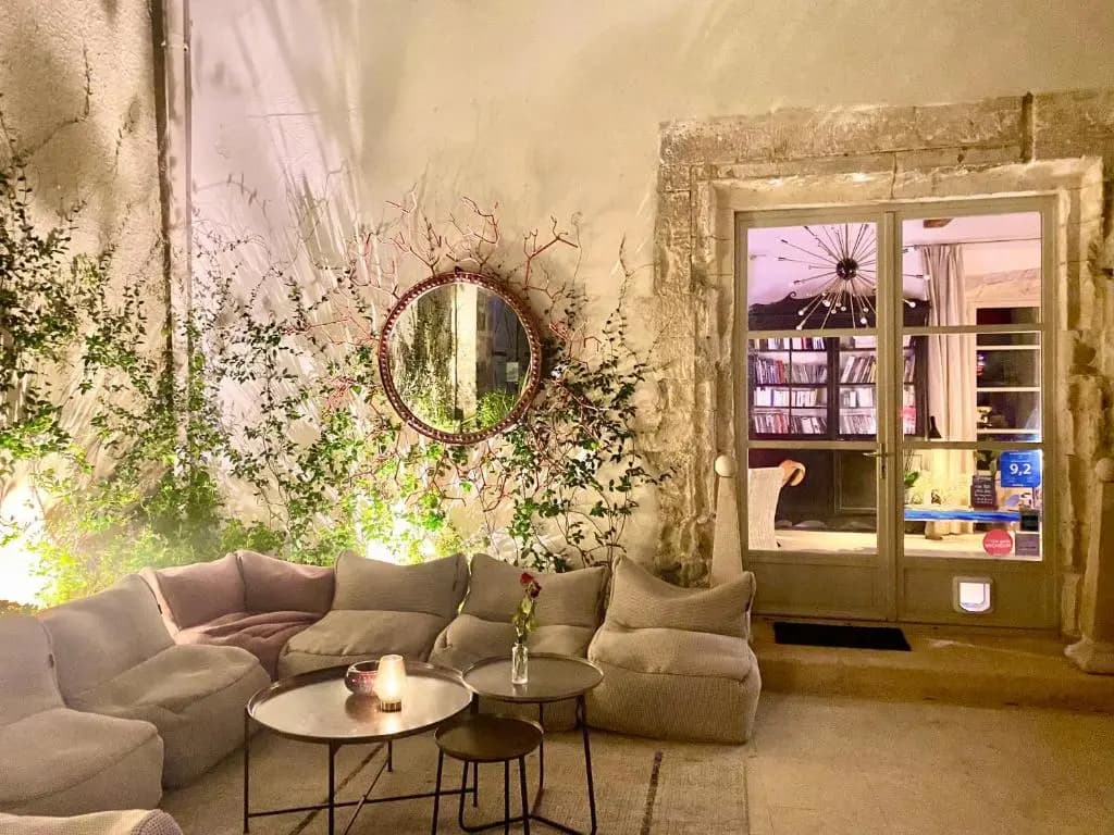 Villa Troletti, hôtel particulier de luxe en provence - Miniature 8
