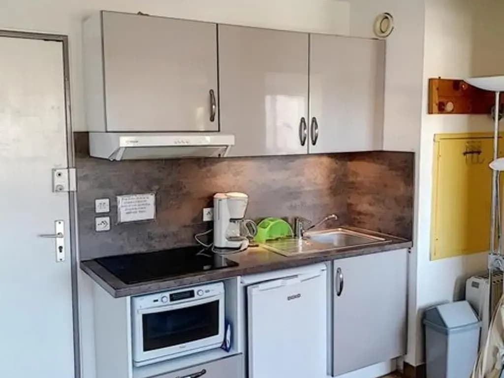 Appartement Bormes-les-Mimosas, 2 pièces, 4 personnes - FR-1-610-61 - Miniature 6