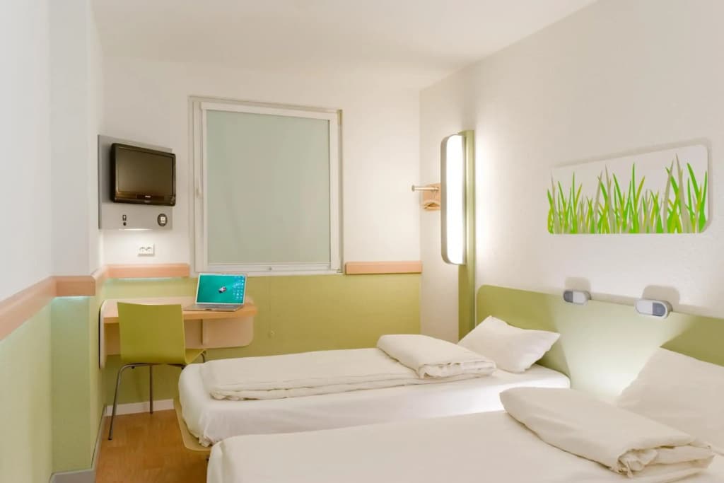 ibis budget Arles Palais des Congrès - Photo 4