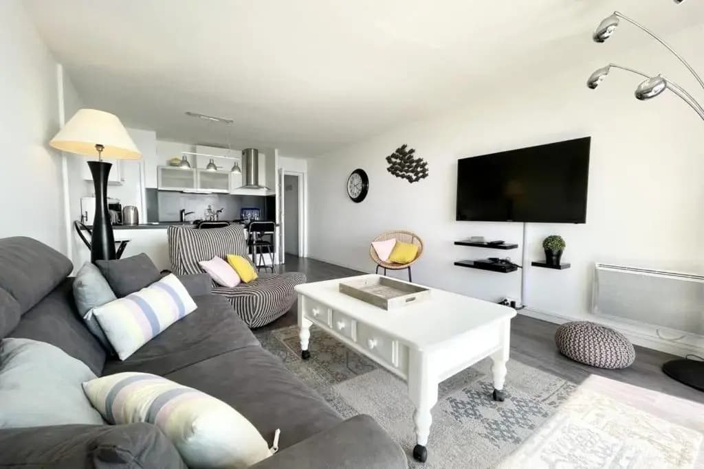 Magnifique T2 Archi Cosy Vue Mer 180 Piscine - Photo 4