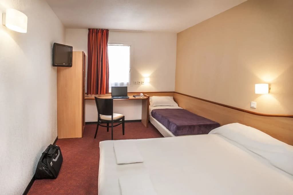 Brit Hotel Confort Montauban - Miniature 6