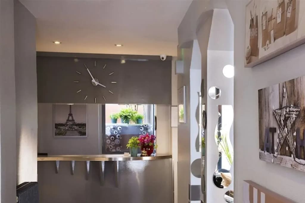 Le Petit Oberkampf Hotel & Spa - Photo 1