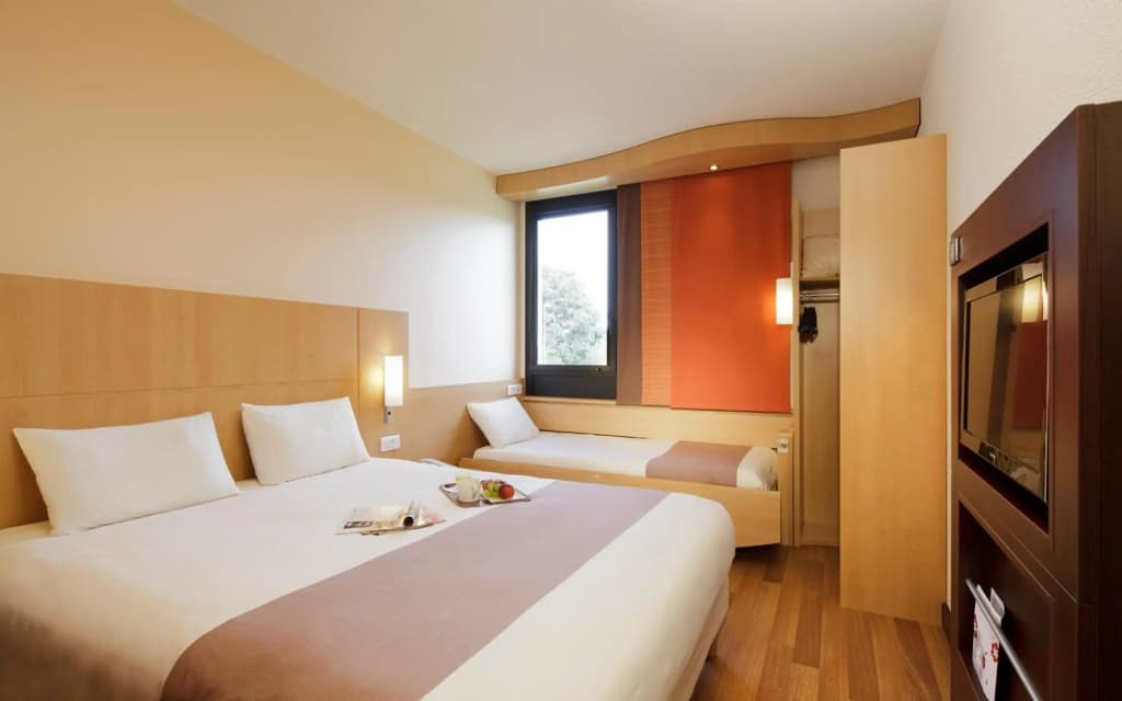 ibis Paris La Défense Esplanade - Photo 5