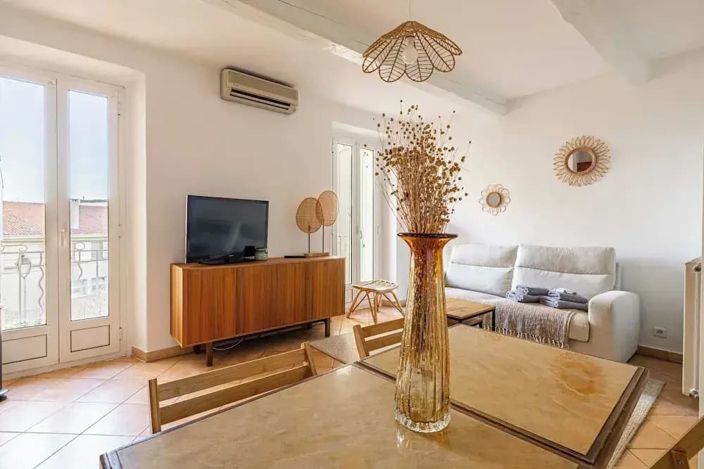 Charming Apartment in the Heart of Le Suquet - Photo 1