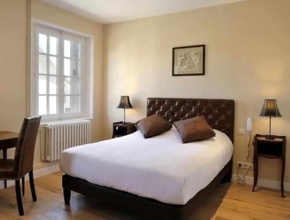 Auberge du Grand Dauphin - Miniature 6