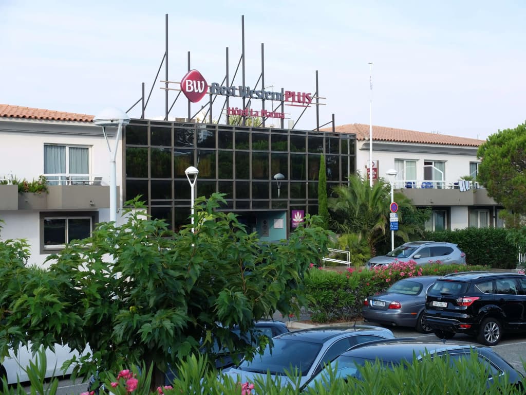 Best Western Plus Hotel La Marina - Photo 1