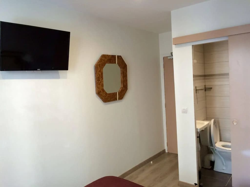 Hôtel Azur Montmartre - Photo 2