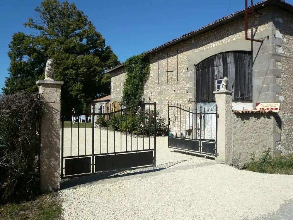 B&B Les Bellesvues - Photo 1