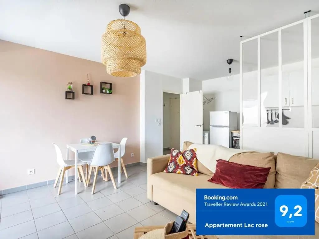 Appartement Lac rose - Parking, Métro, jusqu'à 4 personnes - Photo 2