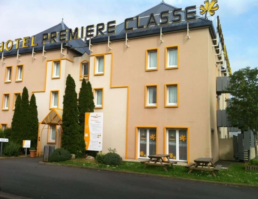 Hotel Première Classe Niort Est - Chauray - Photo 1