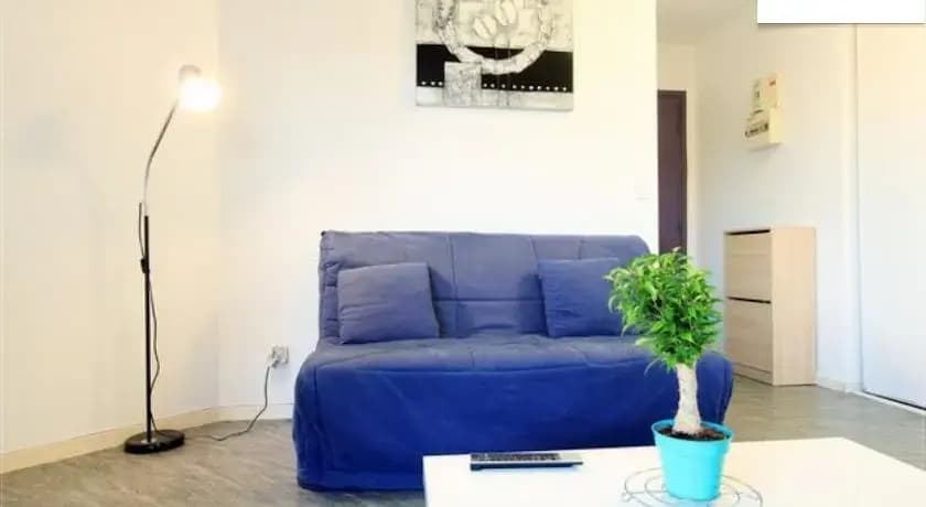 Coquet Studio Fonctionnel - Photo 2