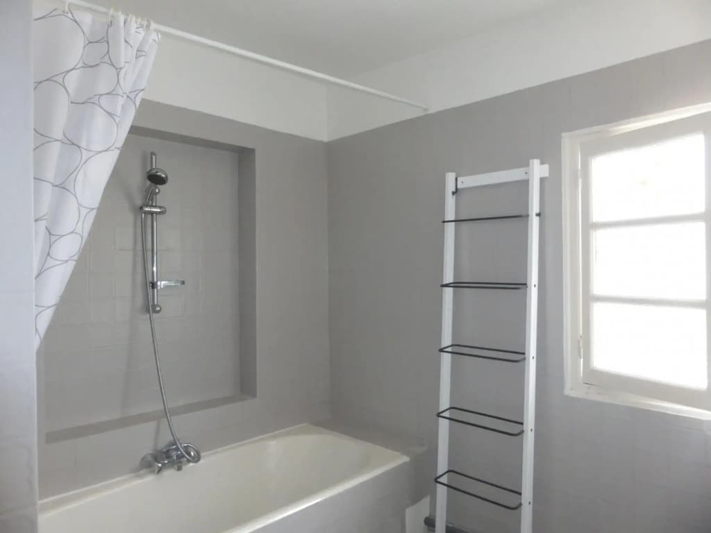 Comfortable Holiday Home With Fantastic sea View - Miniature 7