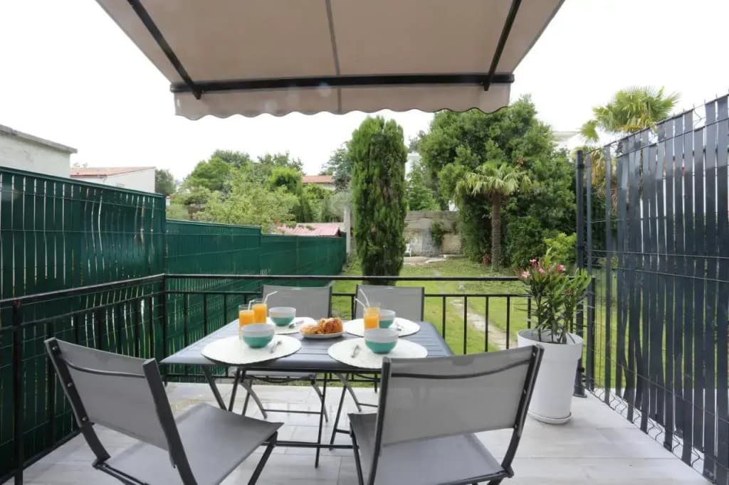 T2 Avec Terrasse / 10mn Grande Plage - Photo 1