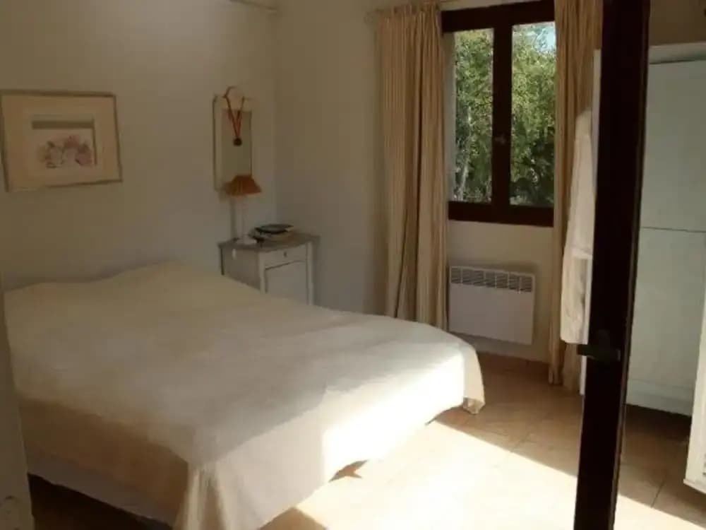 Holiday Home in Lorgues With Private Pool - Photo 3