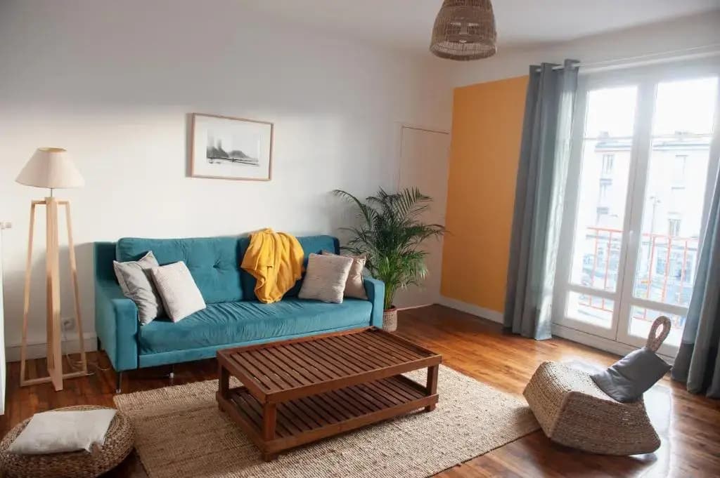 Appartement spacieux avec balcon et parking - Photo 2