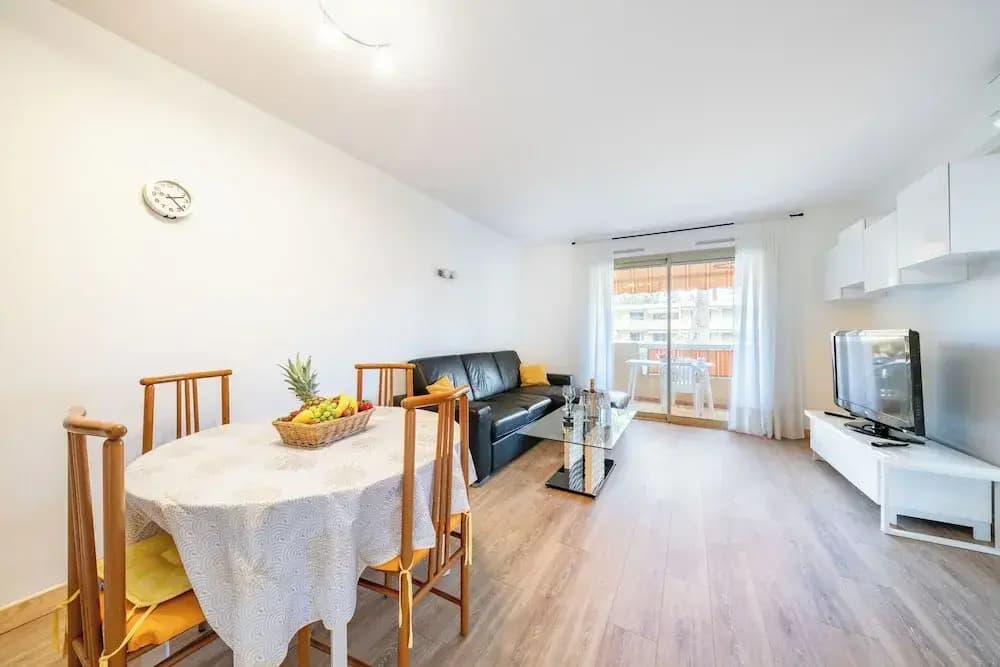 Hello Côte d'Azur - Spacious apartments at a 5 min walk from the beach - Photo 5