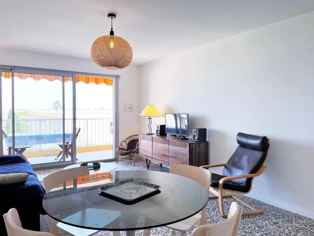 Appartement Le Lavandou, 3 pièces, 6 personnes - FR-1-251-355 - Miniature 6