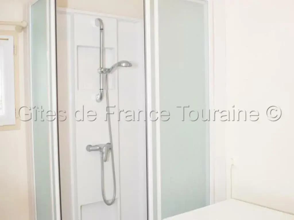 Gîte La Tour-Saint-Gelin, 3 pièces, 5 personnes - FR-1-381-434 - Photo 4