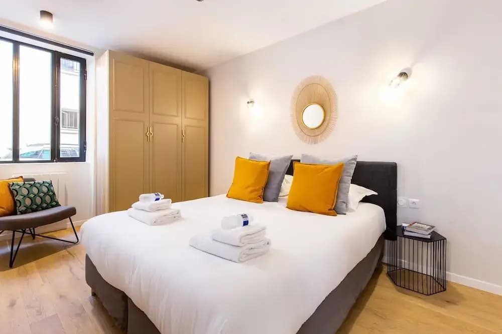 Charming Apartment - 2br/6p - Grands Boulevards - Photo 2