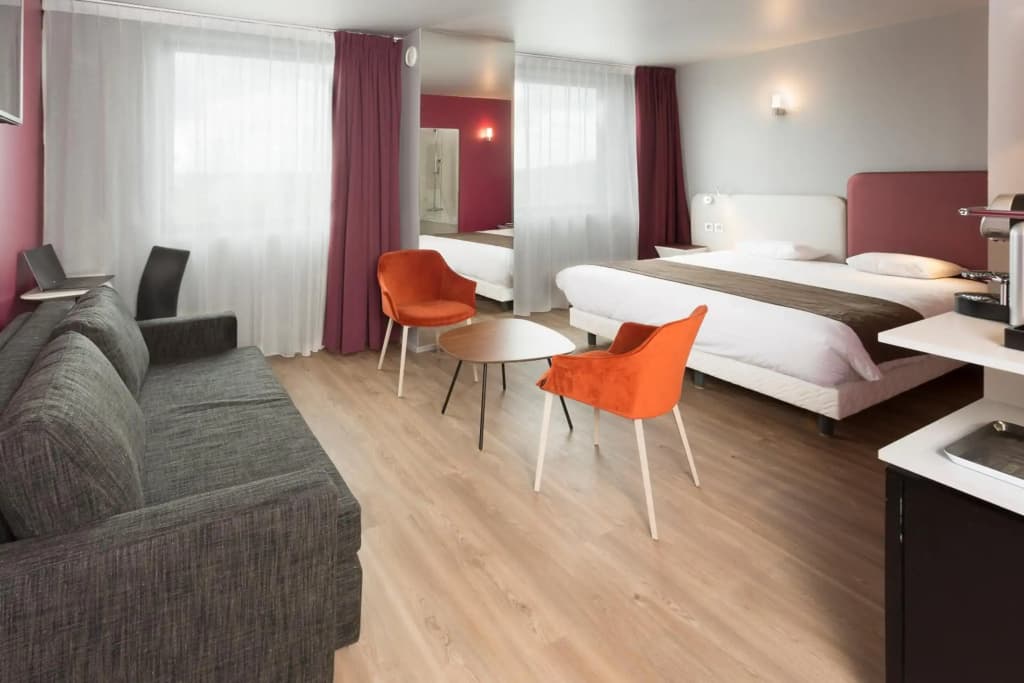 Brit Hotel Codalysa Marne la Vallée - Torcy - Photo 3