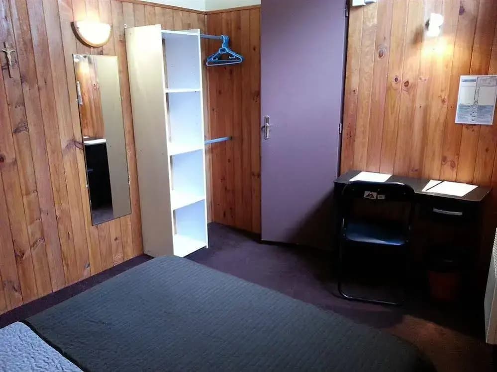 Adonis Lourdes Hotel Dauphin - Miniature 6