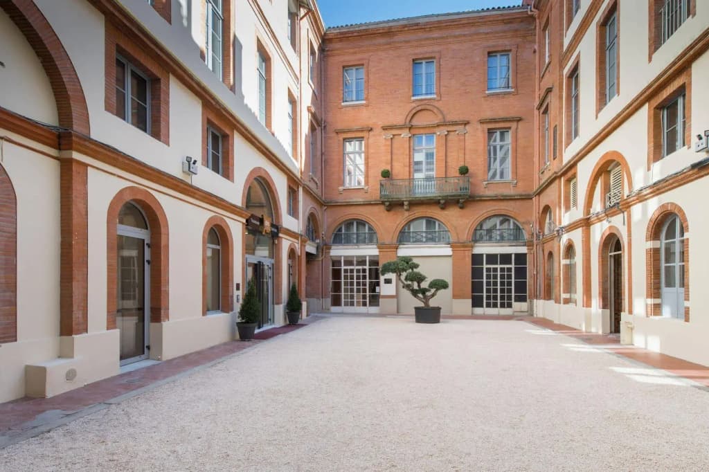 Hotel du Taur - Photo 1