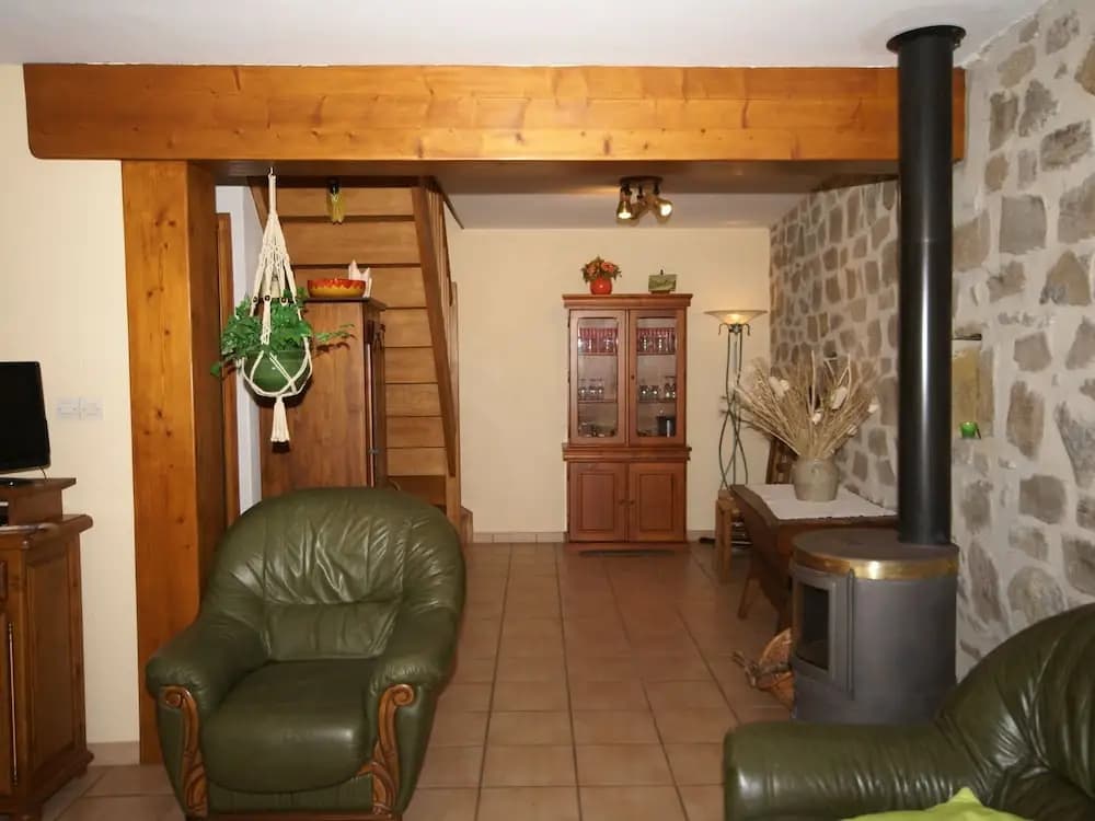 Cozy Family Home in Saint-pons - Photo 1