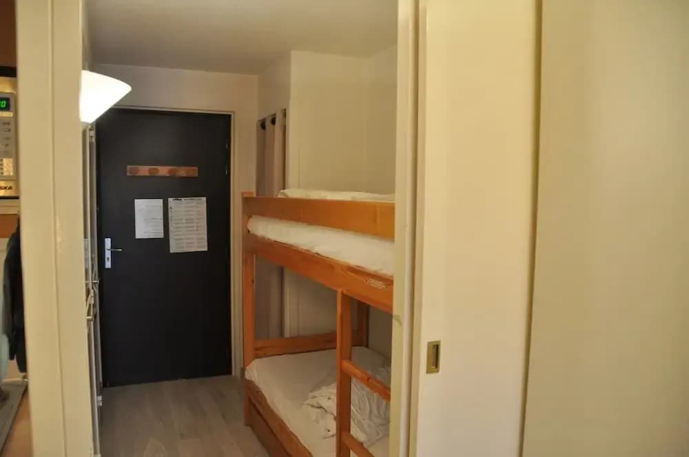 Family-friendly Alpine Base - Photo 2