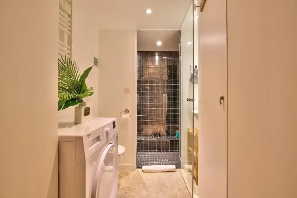 New Stunning 4 Bdrs Apt, With AC – Le Marais - Miniature 7